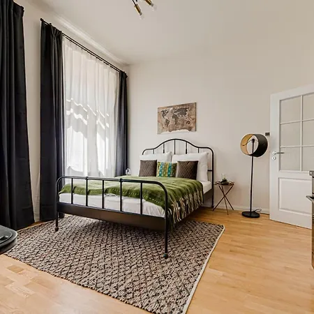 My Stepanska Apartment *